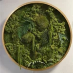 Круглое панно «Nature portal» из мха и растений