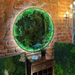 Круглое панно «Nature portal» из мха и растений