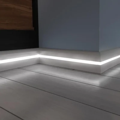 Плинтус для подсветки PN 050 LED