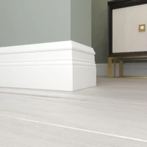 Плинтус Ultrawood Base 0004 (2000 x 185 x 18 мм.)