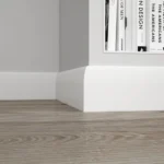 Плинтус Ultrawood Base 0017 (2000 x 100 x 15 мм.)