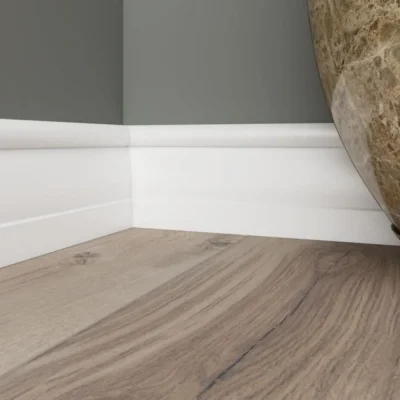 Плинтус Ultrawood Base 0020 (2440 x 60 x 15 мм.)