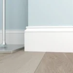 Плинтус Ultrawood Base 5763 i (2000 x 133 x 15 мм.)