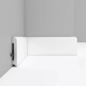 Плинтус напольный D037 ДМ  DECOMASTER 80*13*2000
