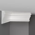 Плинтус потолочный DECOMASTER D152 85*25*2000мм ДМ