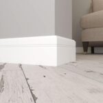 Плинтус белый Ultrawood арт. Base 5380 p (2000 x 110 x 10 мм.)