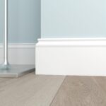 Плинтус белый Ultrawood арт. Base 5763 p (2000 x 133 x 15 мм.)